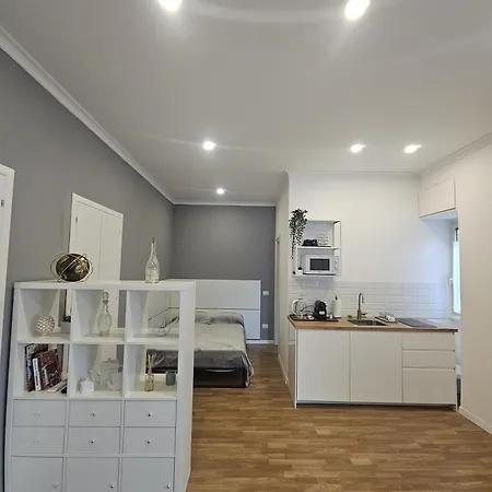 Anime Romae Apartment Rom